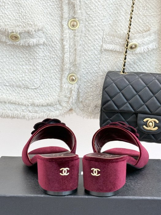 Босоножки фото 6