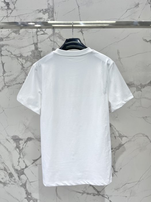 T-shirt women's фото 8