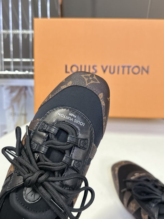 Кеди жіночі LV Sneakerina фото 7