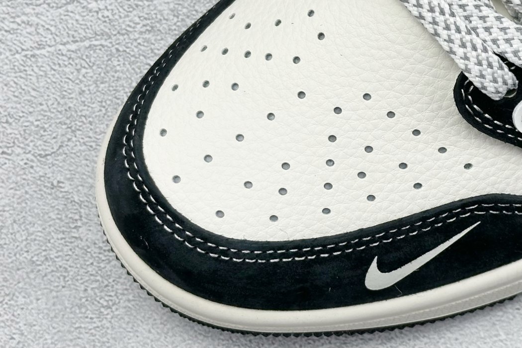 Кроссовки Travis Scott x Fragment Design x Air Jordan 1 Low фото 7