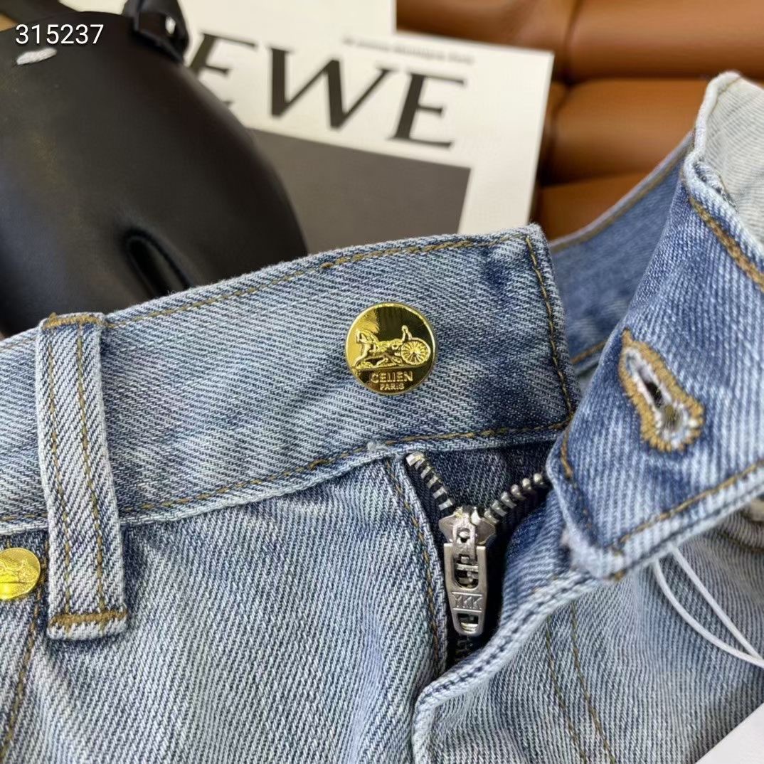 Рвані джинсові шорти жіночі фото 4