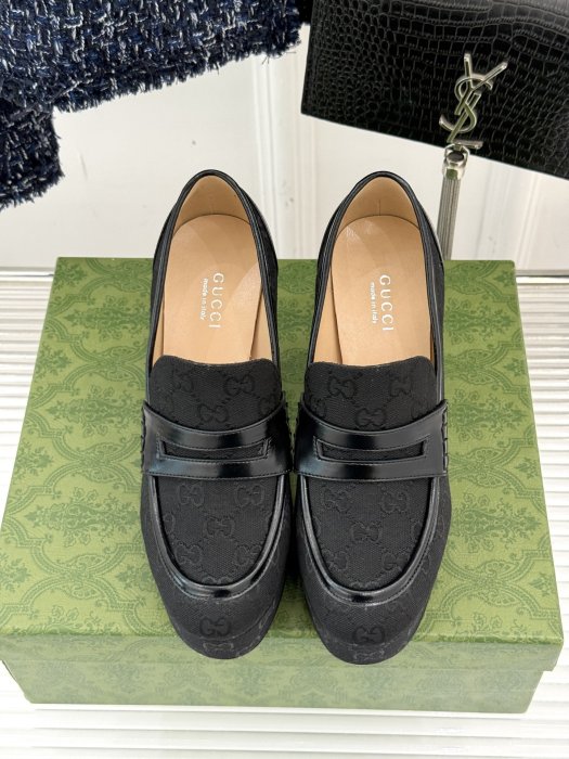 Туфли женские фото 4