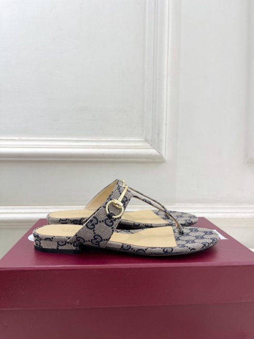 Босоножки фото 4