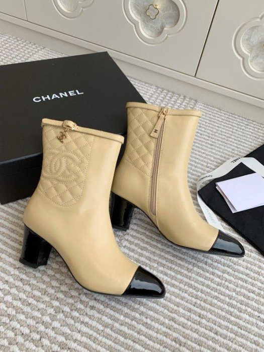 Ankle boots women's