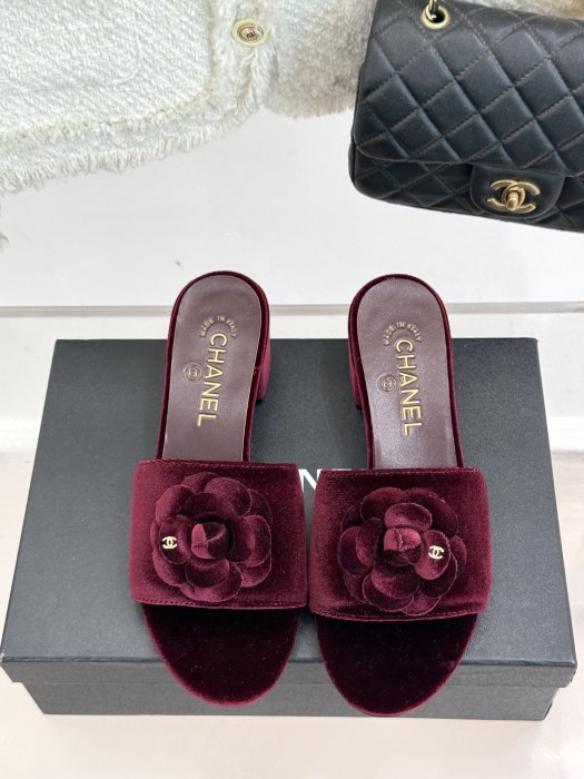 Босоножки фото 4