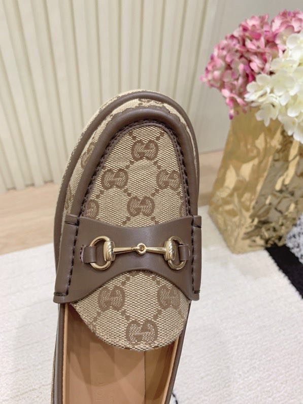 Лоферы жіночі на платформі фото 2