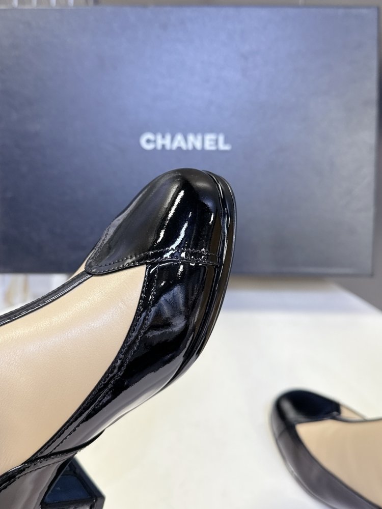 Boots women's фото 8