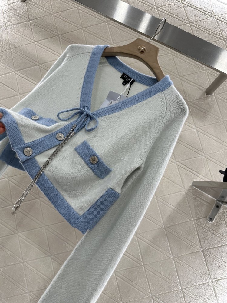 Короткий в'язаний кардиган фото 6