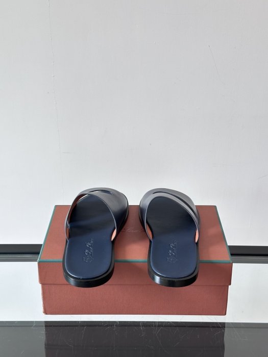 Шлепанцы мужские фото 8