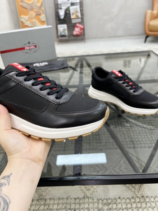 Кросівки чоловічі фото 6