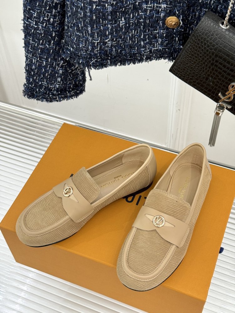 Shoes women's фото 2