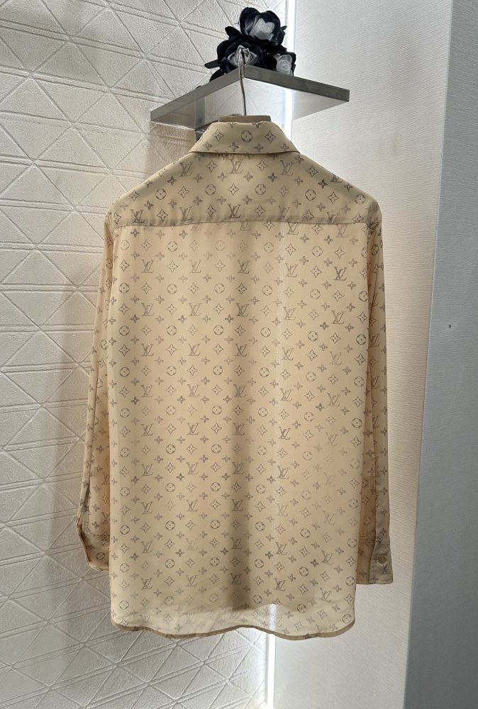 Shirt women's фото 2