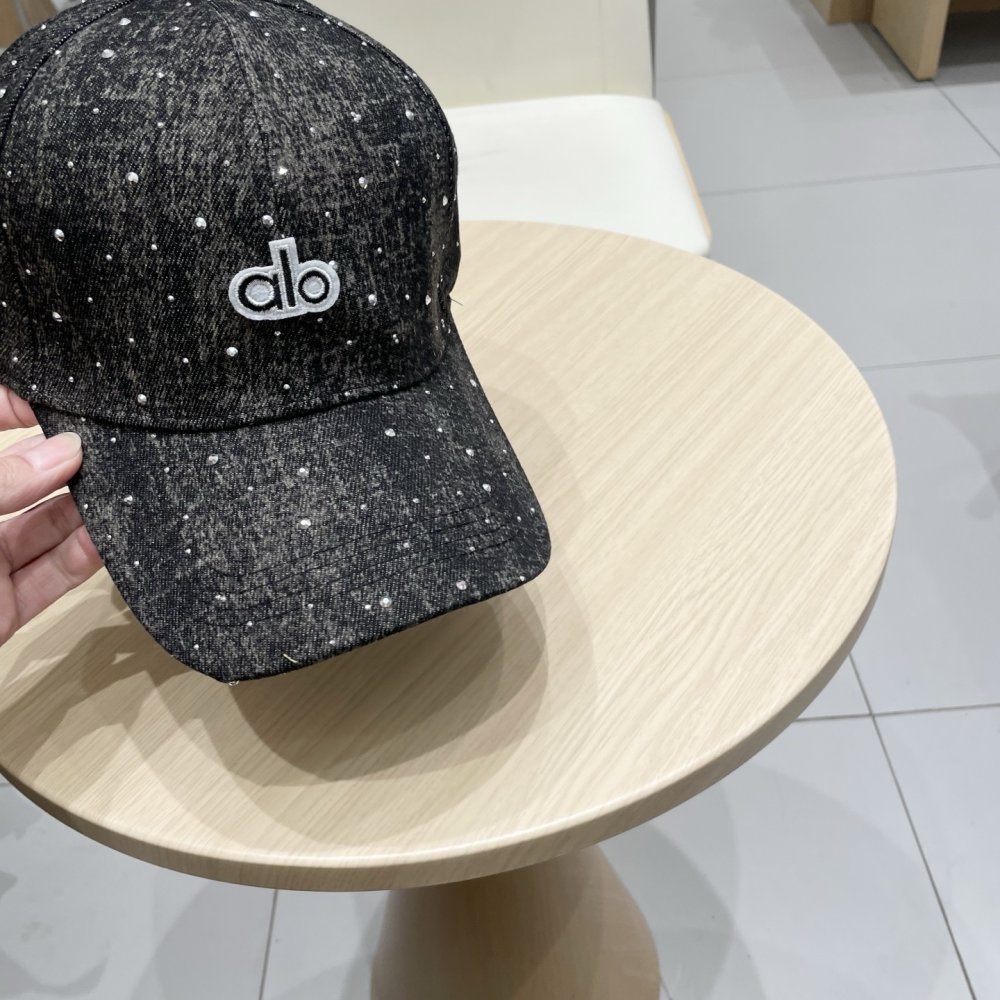 Кепка фото 4