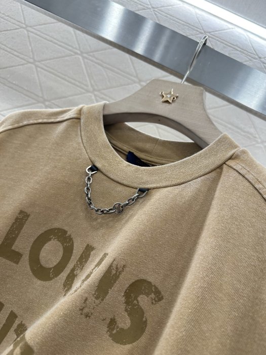 Футболка жіноча фото 4