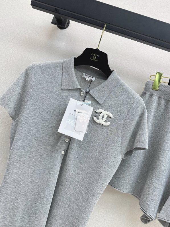 Costume female фото 5