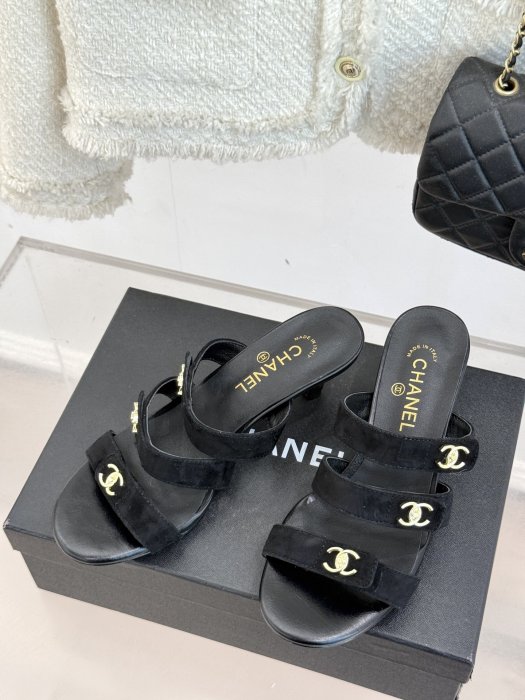 Босоножки фото 2