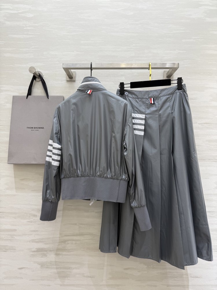 Костюм жіночий фото 9