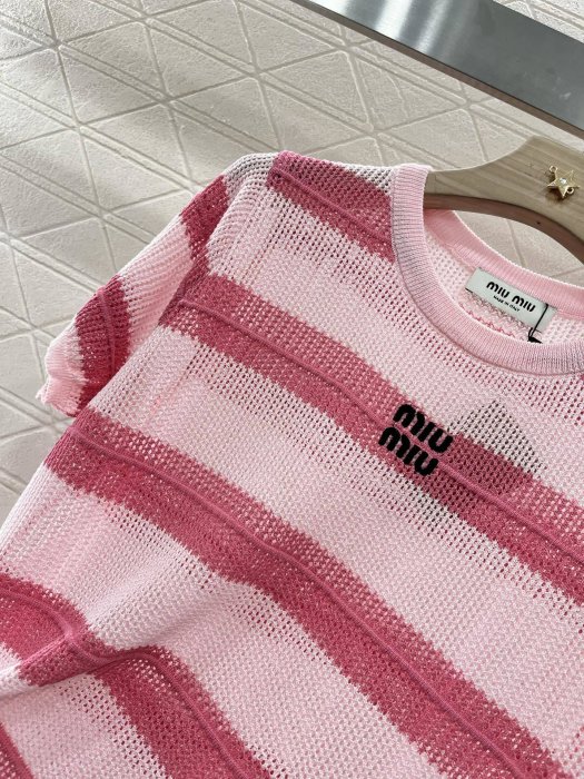 Футболка женская фото 5