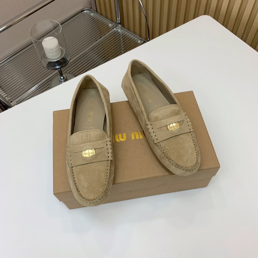 Лоферы женские фото 9