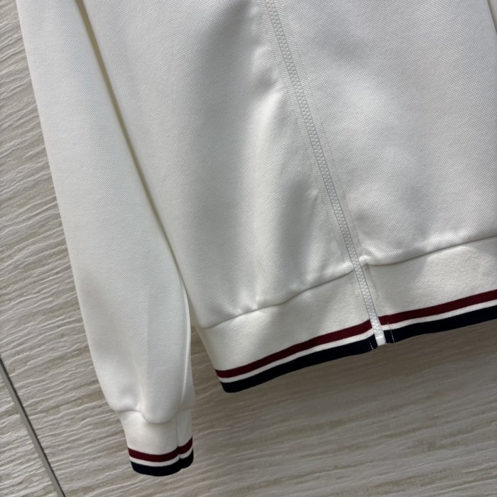 Jacket women's фото 5