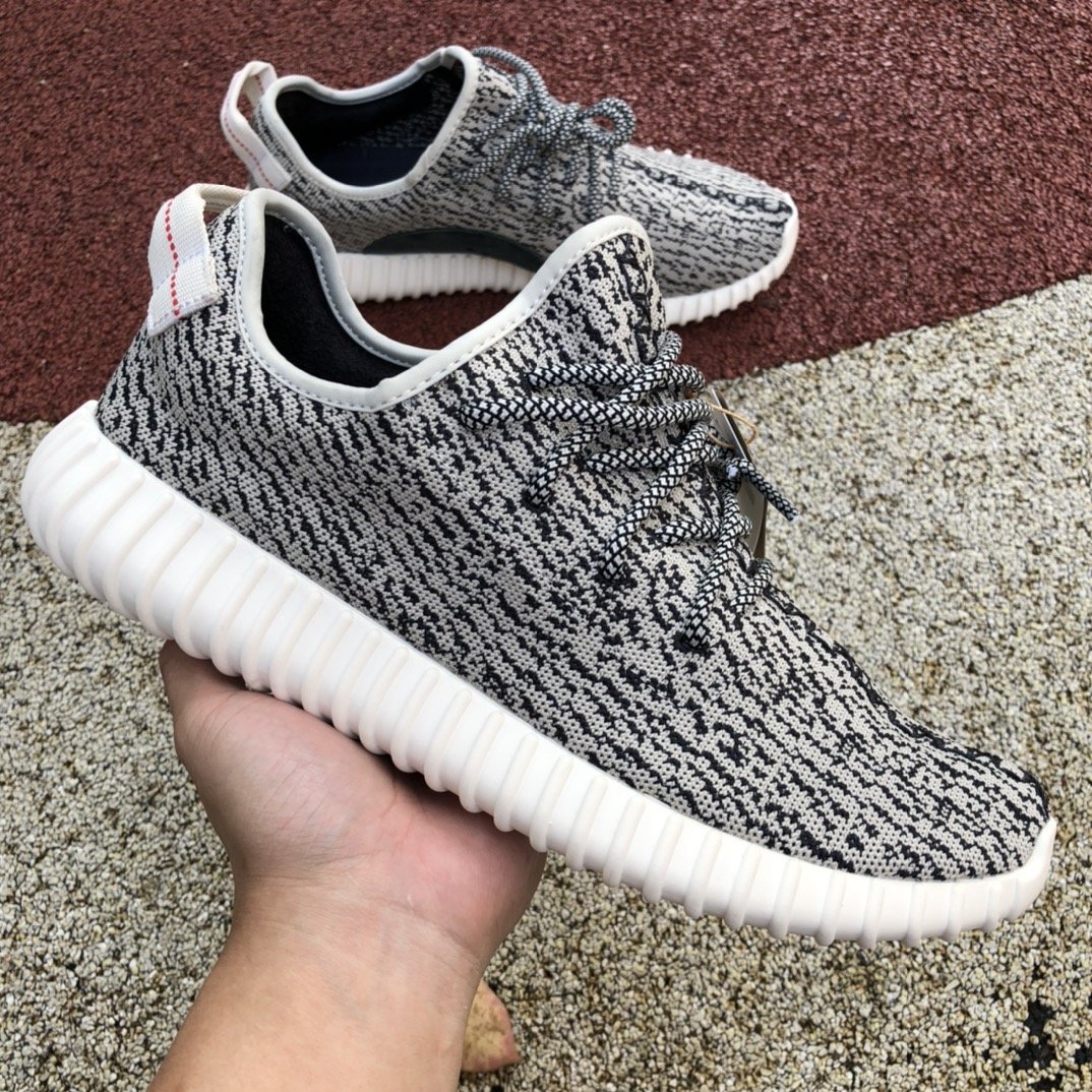 Кроссовки YEEZY BOOST 350