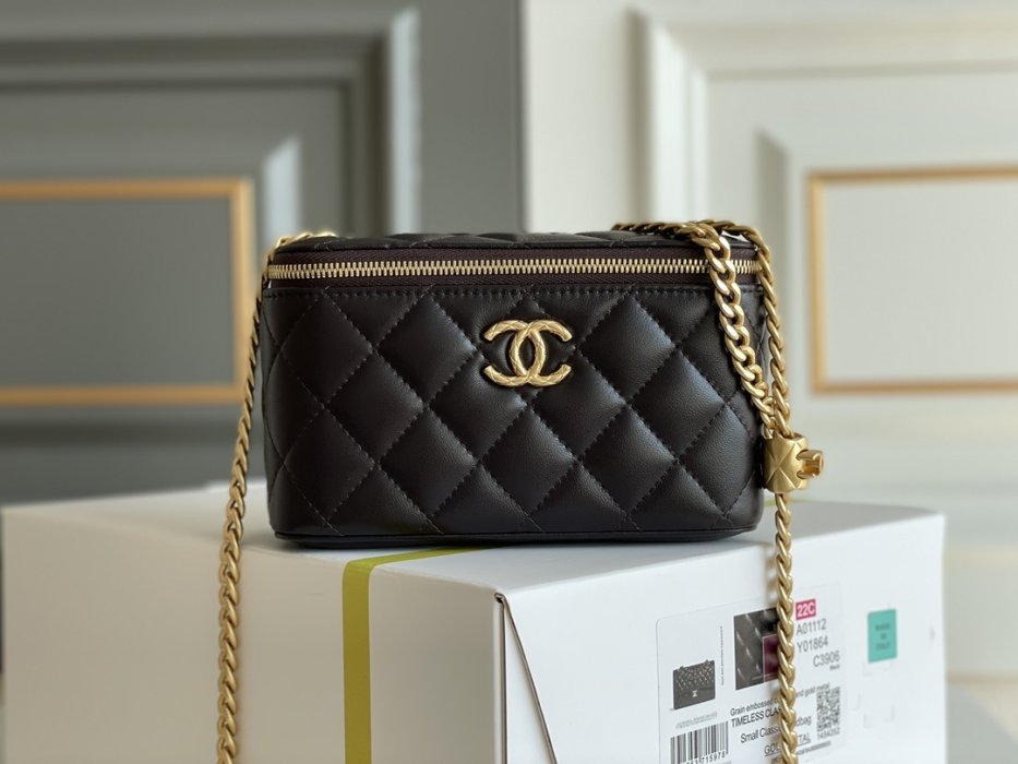 Сумка 22K женская кожаная Vanity 17 см