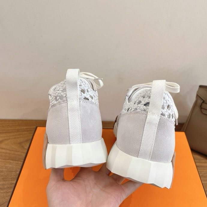 Кроссовки фото 3