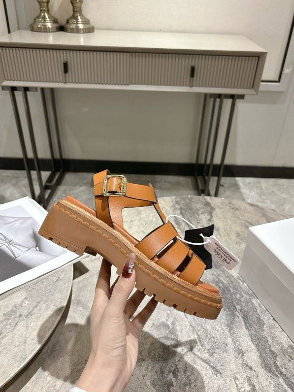 Сандалии женские фото 3