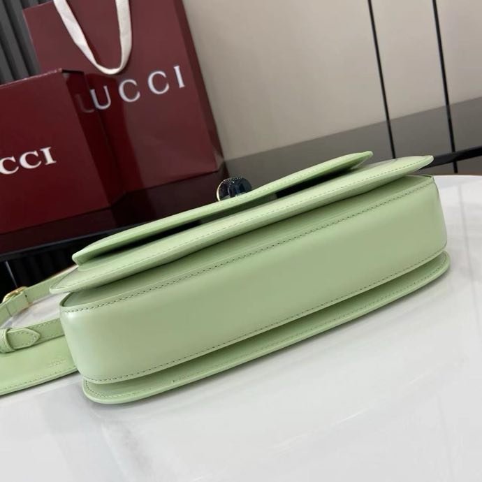 Сумка кожаная Gucci Bamboo Diva 26 см фото 5