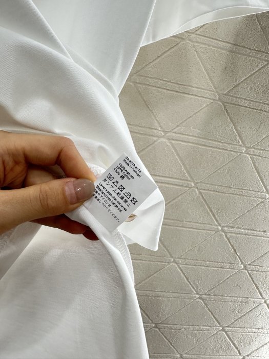 T-shirt women's фото 9