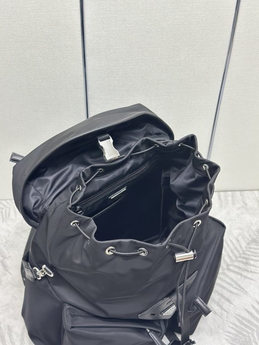 Backpack Black Re-nylon 42 cm 2VZ108 фото 6