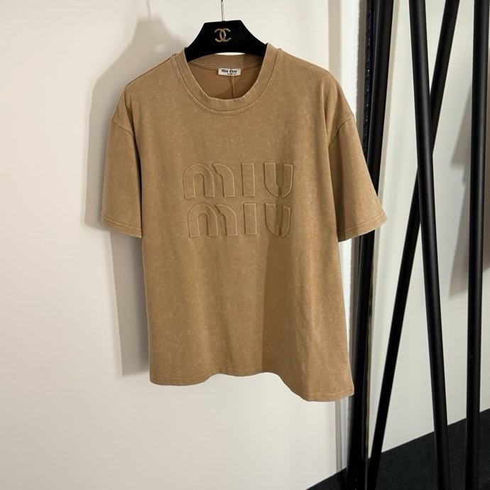 Костюм женский фото 5