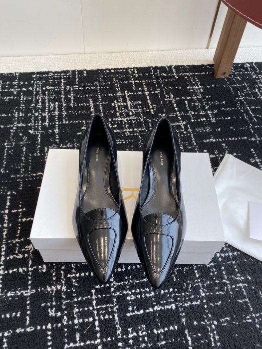 Туфли кожаные женские