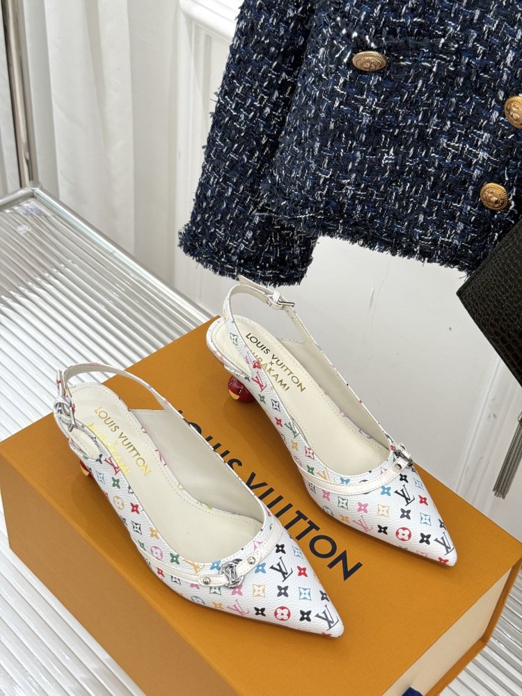 Босоніжки фото 3