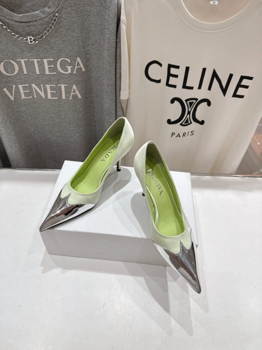 Туфли женские фото 2