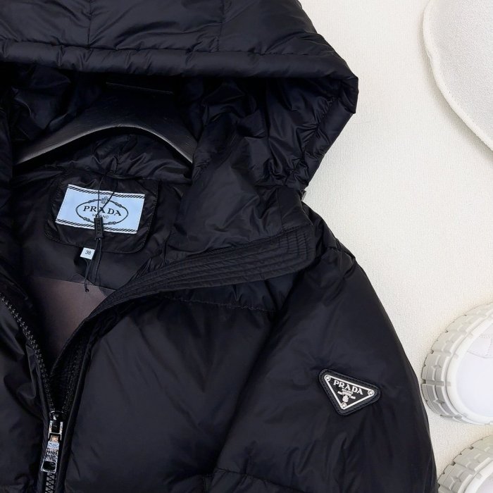 Down jacket фото 4