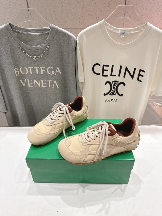 Кроссовки фото 3