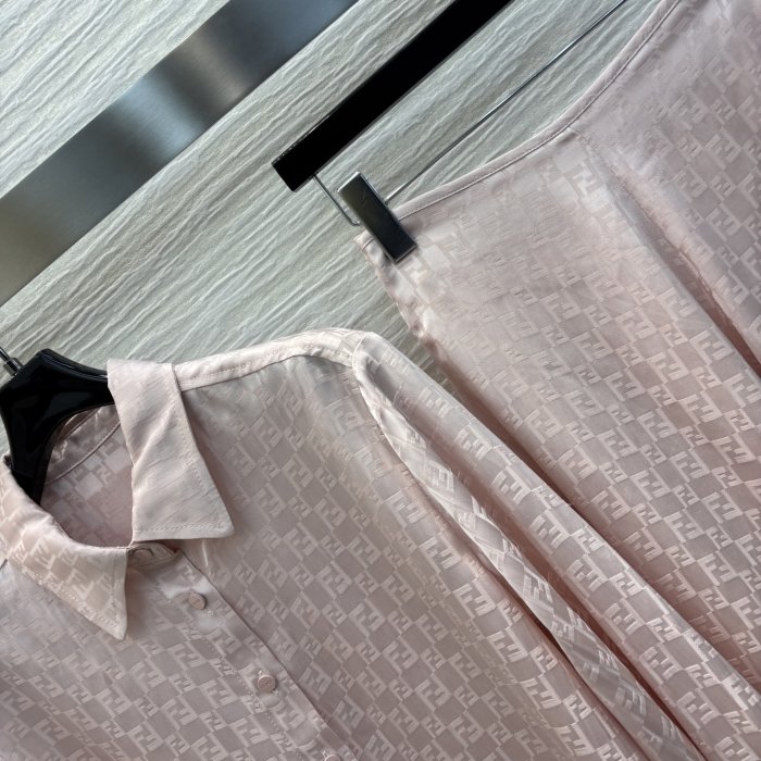 Костюм женский фото 4