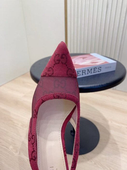 Босоножки фото 4