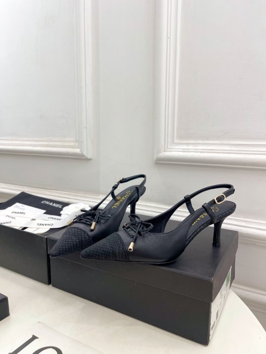 Босоножки фото 5