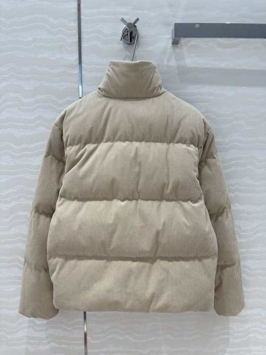 Down jacket фото 9