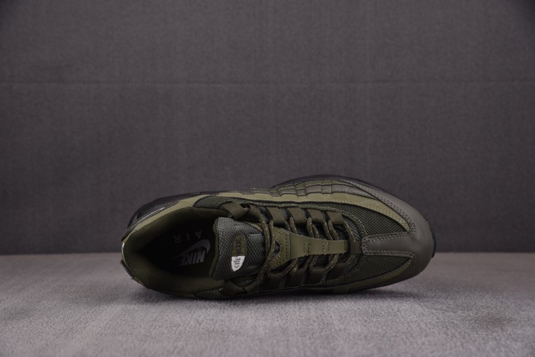 Sneakers Air Max 95 Cargo Khaki Reflective фото 3