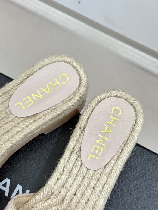 Босоножки фото 8