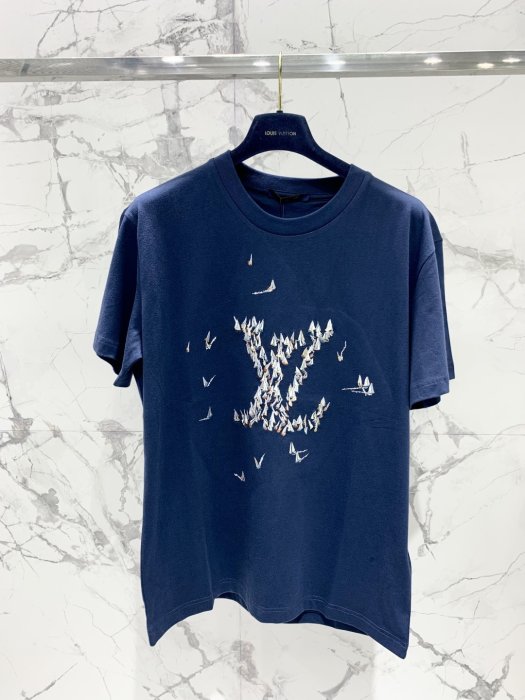 Футболка жіноча