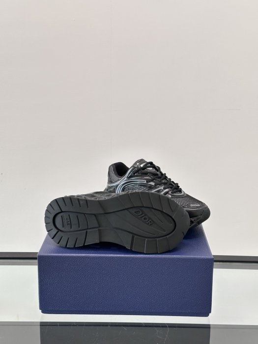 Sneakers men's фото 9