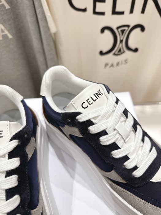 Кроссовки женские фото 6