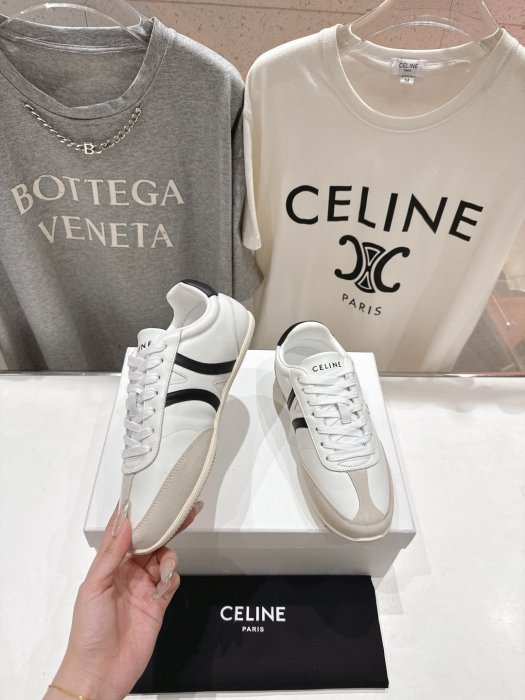 Кроссовки фото 3