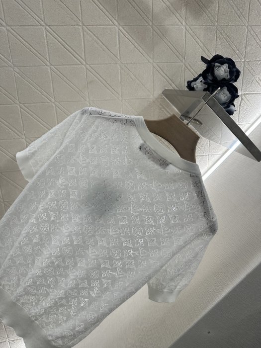 Футболка фото 4