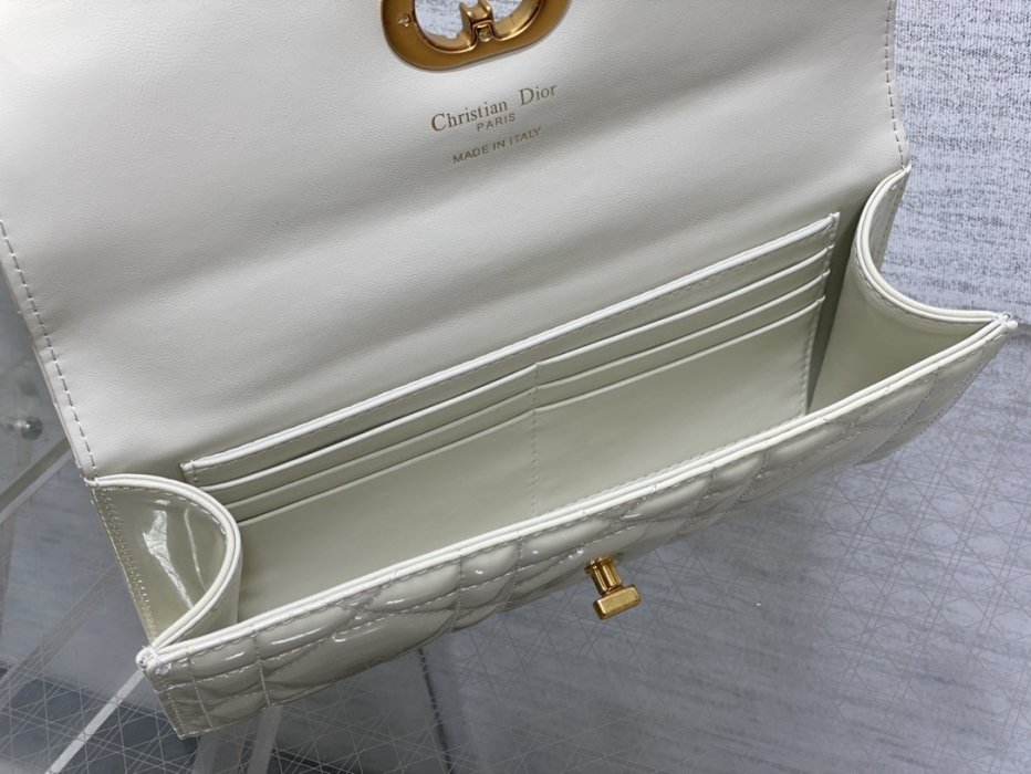 Сумка Miss Caro 24 см фото 7