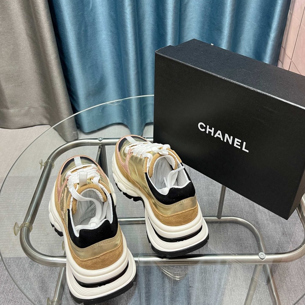 Кроссовки женские фото 9